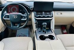 تۆیۆتا لاند کروزەر